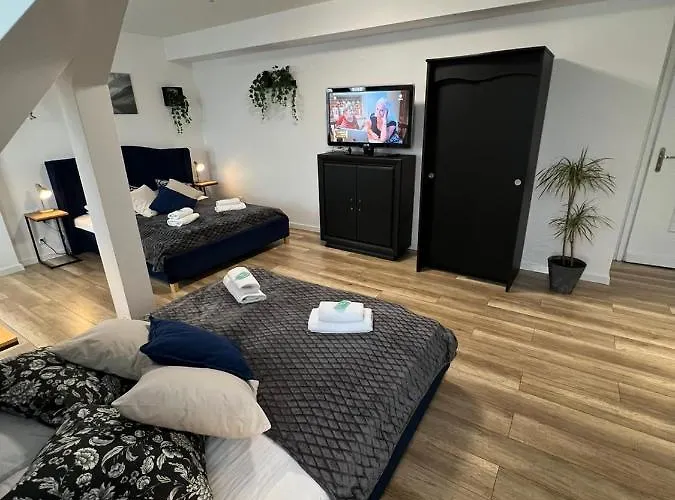 Great Polonia Tumski 3*